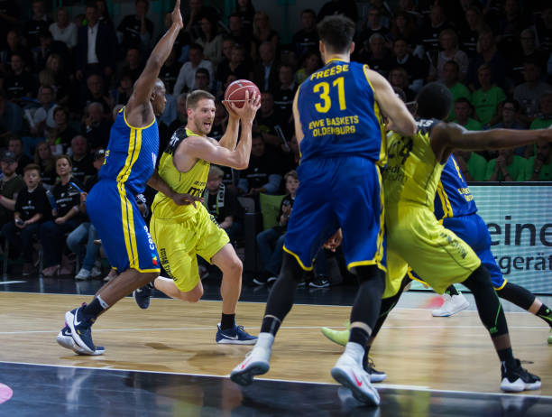 与乔治的进 与乔治的进