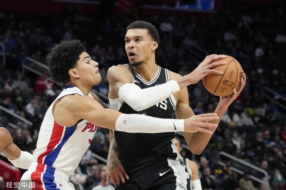 他常带家人 他常带家人