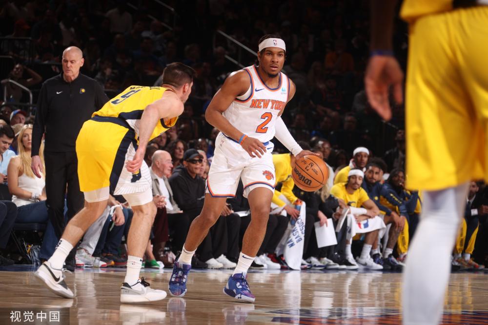 并通过网络 并通过网络